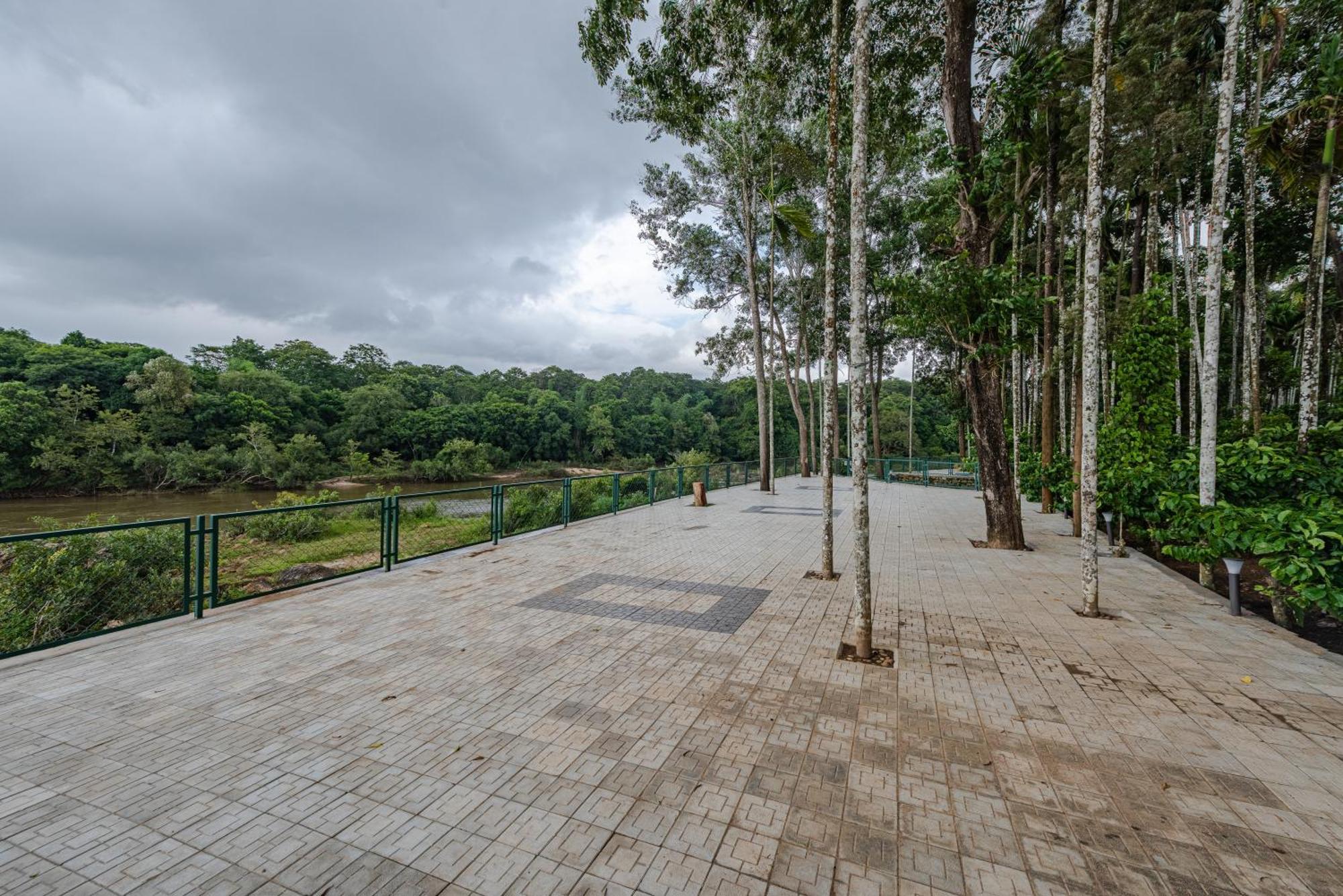 Shanthi Kunnj Riverside Exotica Chikmagalur Exterior photo